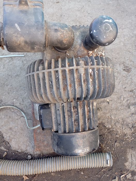 Продам промышленую вихревую воздуходувку.