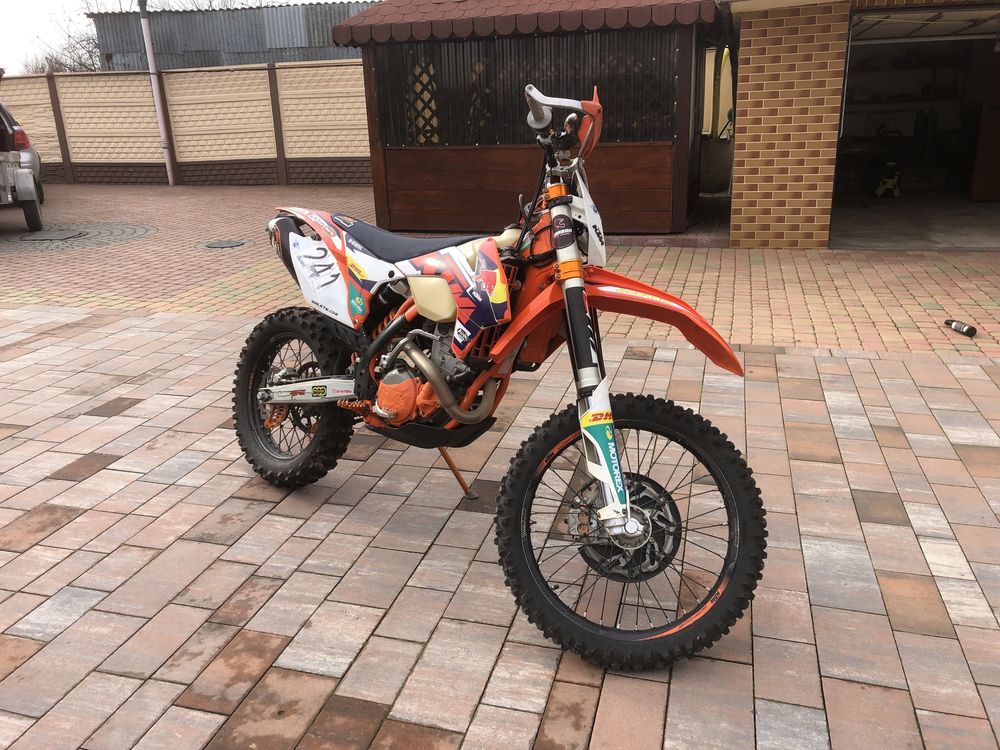 KTM EXC-F 250 Six Days FMF 4t