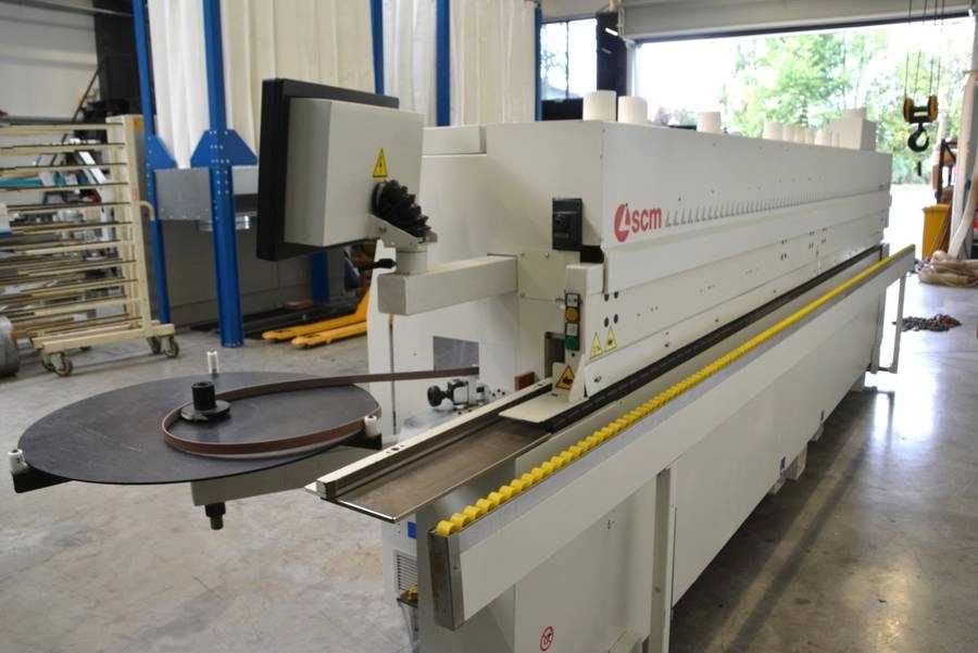 Okleiniarka SCM K800 - frezowanie wstępne