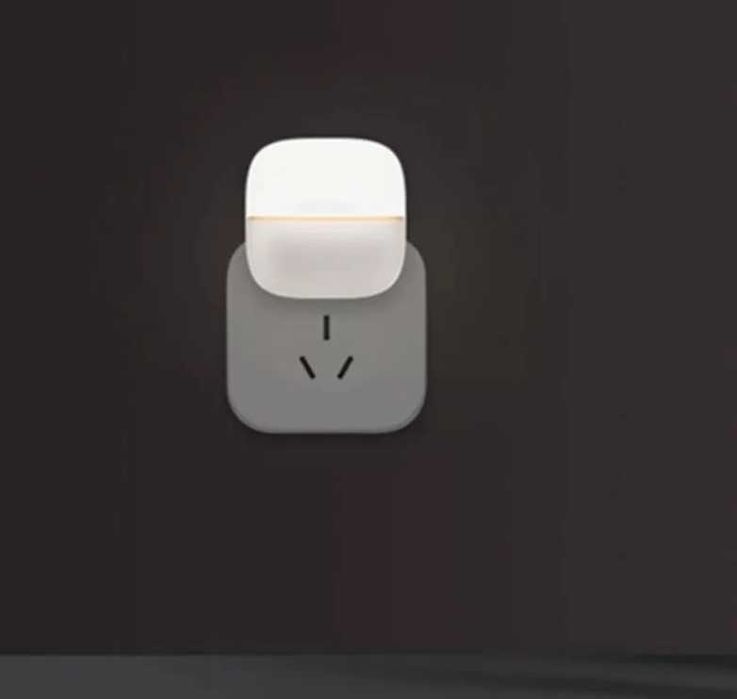 Ночник Xiaomi Yeelight Smart Night Ligh c датчиком света