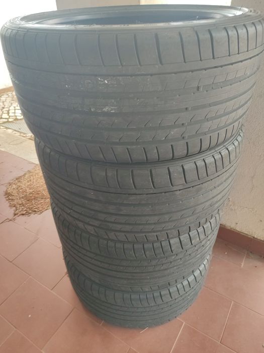Dunlop Sport Maxx GT 285 - 30 R21