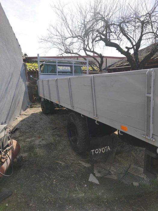 Carrinha Toyota BU 30