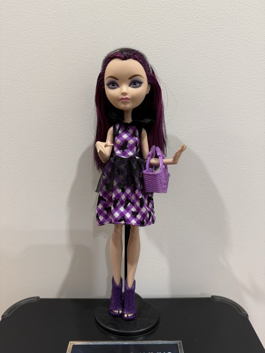 Лялька Рейвен Квін Зачарований пікнік Евер Афтер Хай