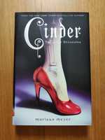 Cinder (The Lunar Chronicles)