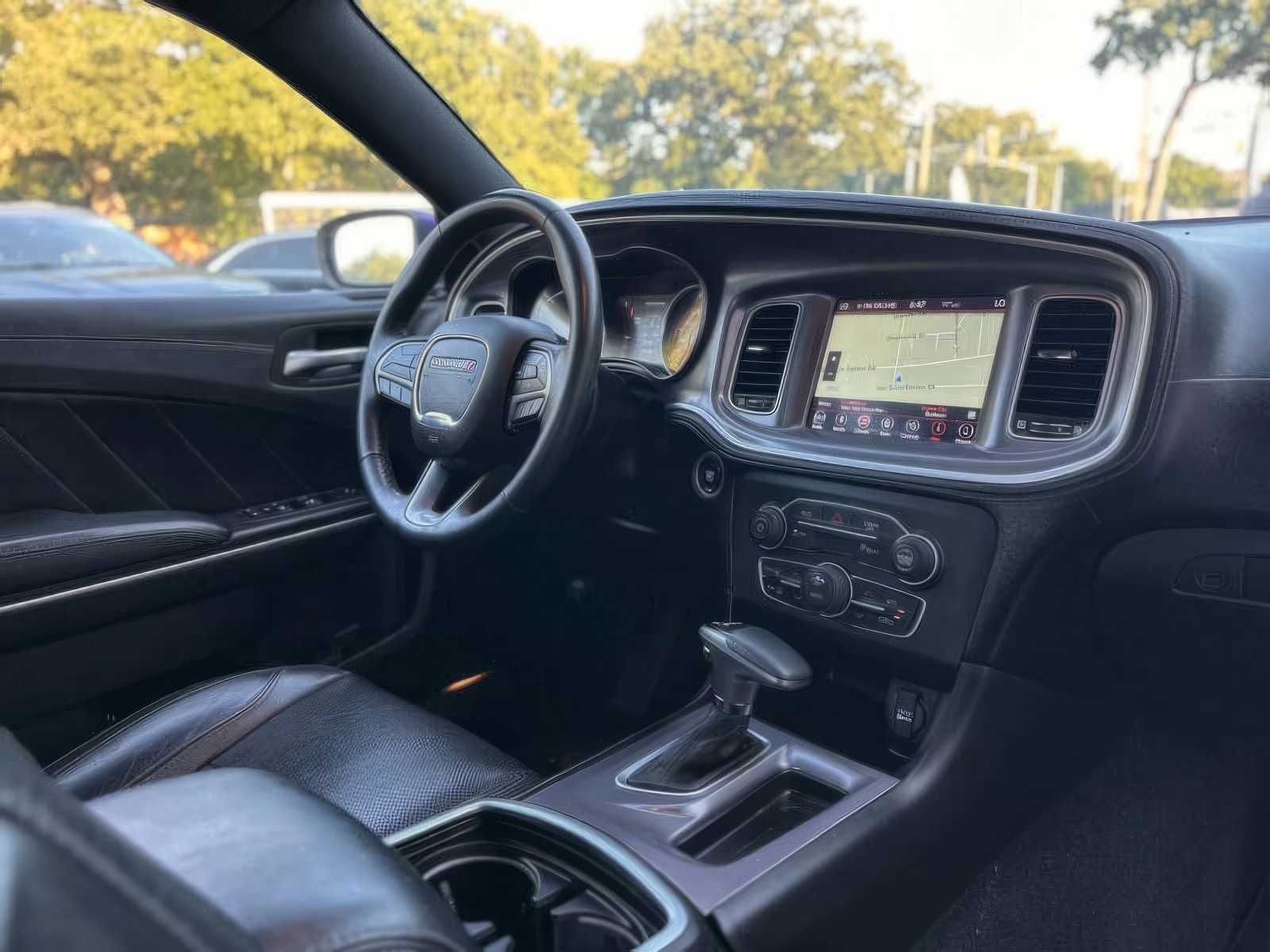 2019 Dodge Charger SXT