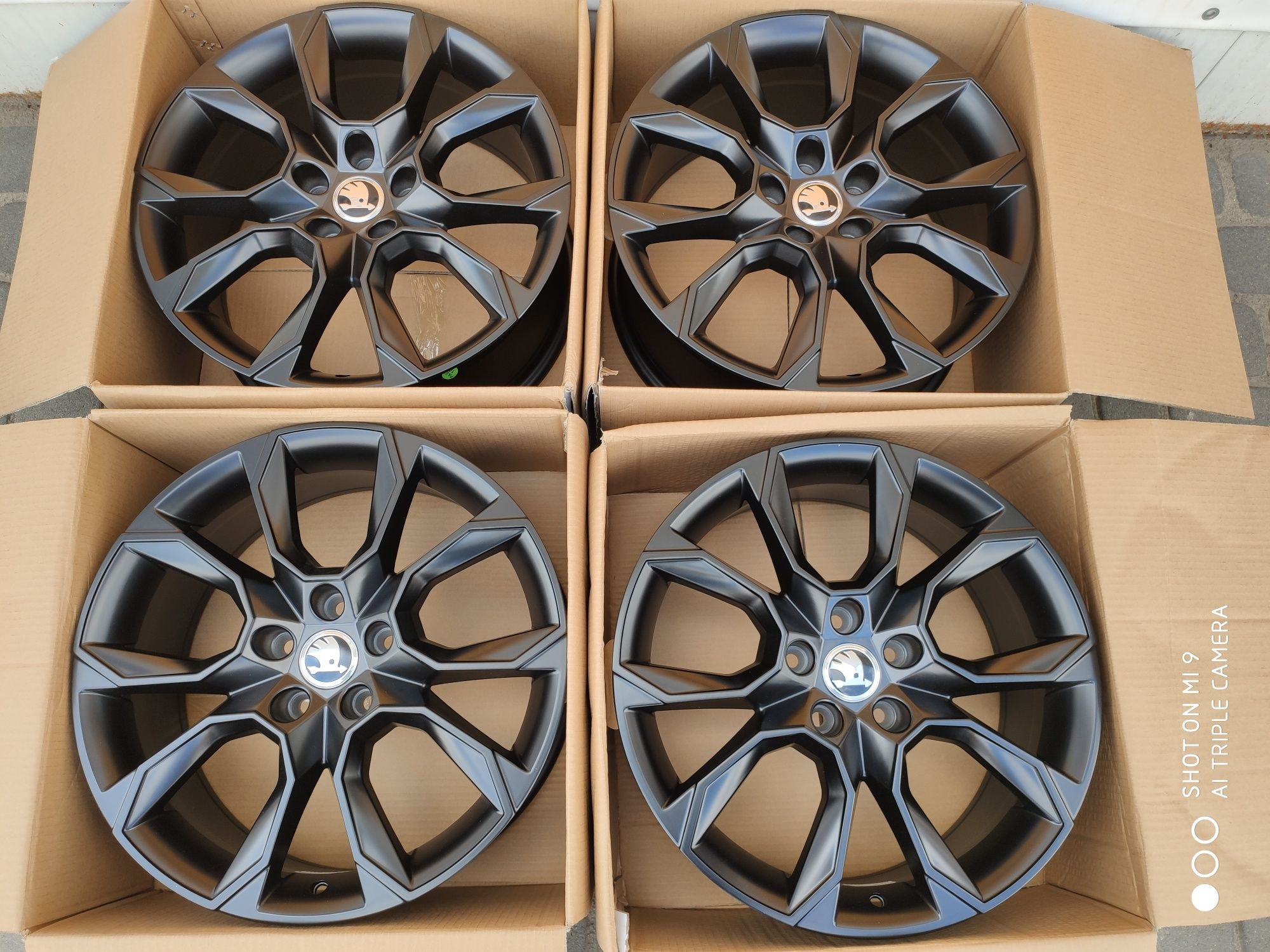 Диски для Skoda Oktavia RS VRS Super B Karoq 5*112 R17