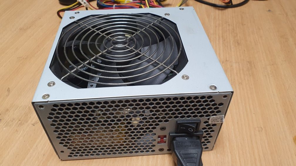 Блок живлення FSP 400w 6pin