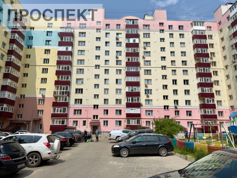 Продам 2-х кімн.квартиру 68 м2 з ремонтом пр-т Лушпи 5. ( Автономка).