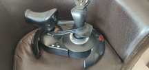 joystick thrustmaster t-flight hotas x v.2 do symulatora lotu