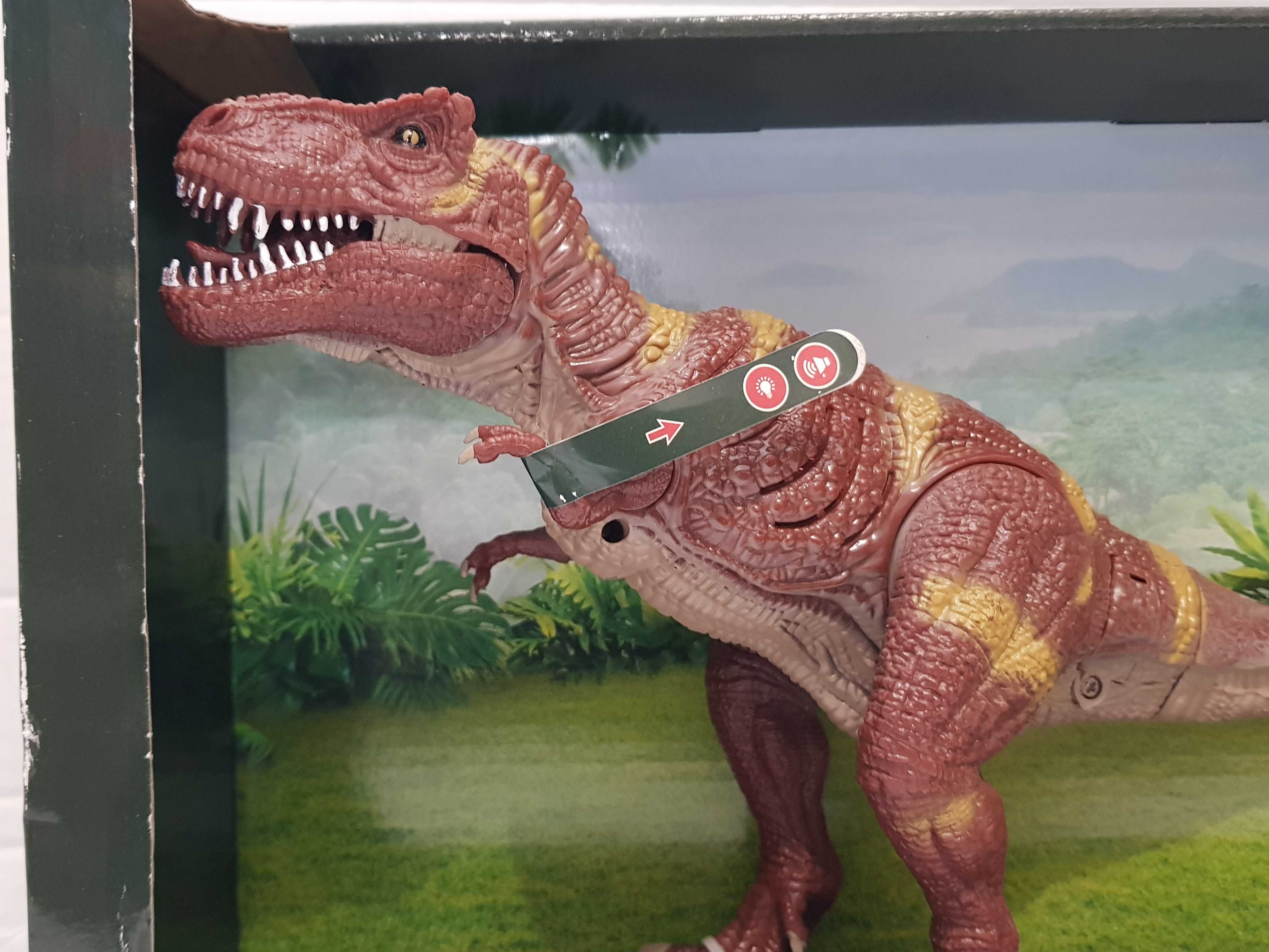 T-Rex Tyranozaur dinozaur z efektami swiatło dzwięk Playtive Nowy
