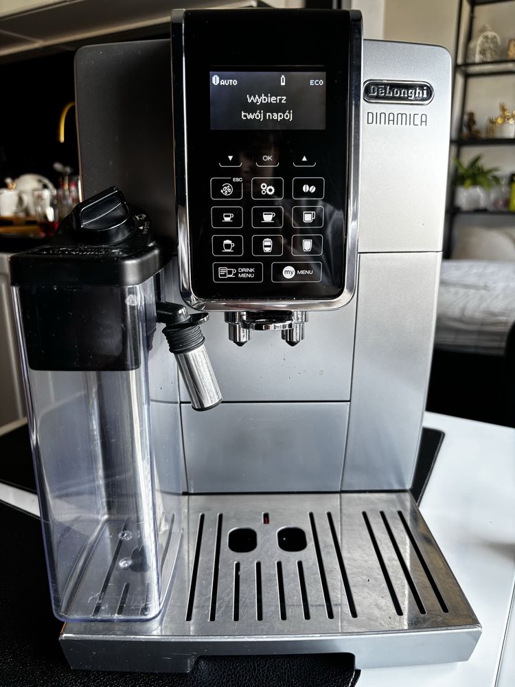 Ekspres cisnieniowy Delonghi dinamica