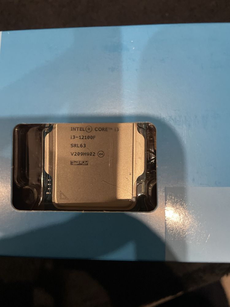 Intel Core I3-12100F