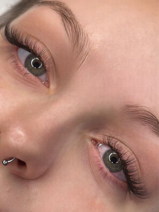 Przedłużanie rzęs