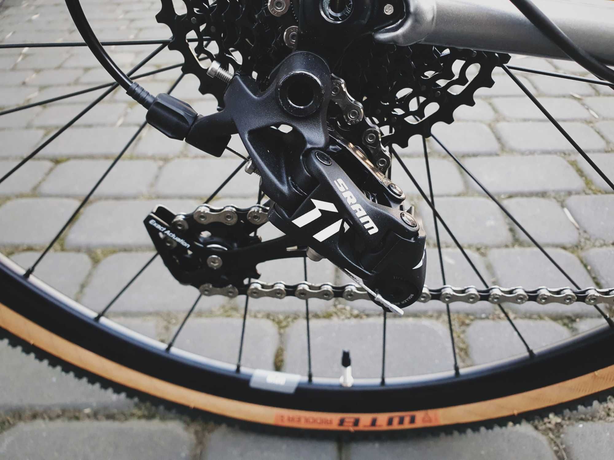 Romet Boreas 2, grafit-bordo, rozm. 48, 52, 54, 56, gravel, sram apex