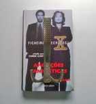 Cabide de Parede feito com livro dos X-Files