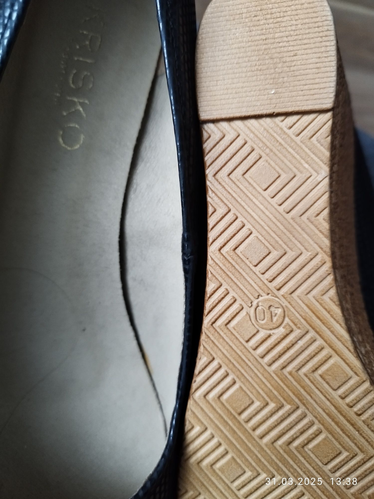 Nowe buty na koturnie