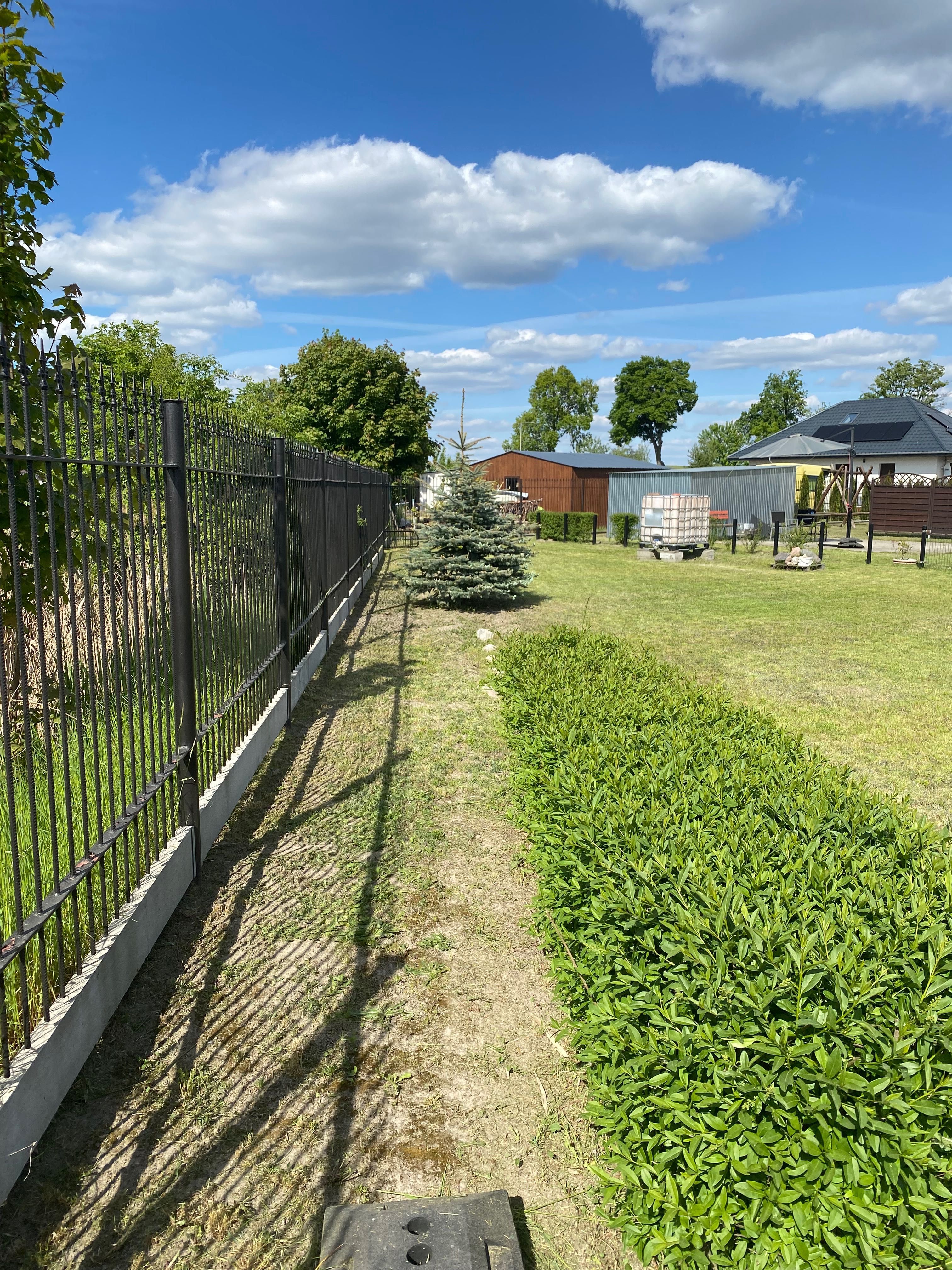 Dom parterowy 125m2 z dużym ogrodem