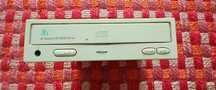 Napęd CD-ROM Samsung CD-Master 8E, model SCR-831