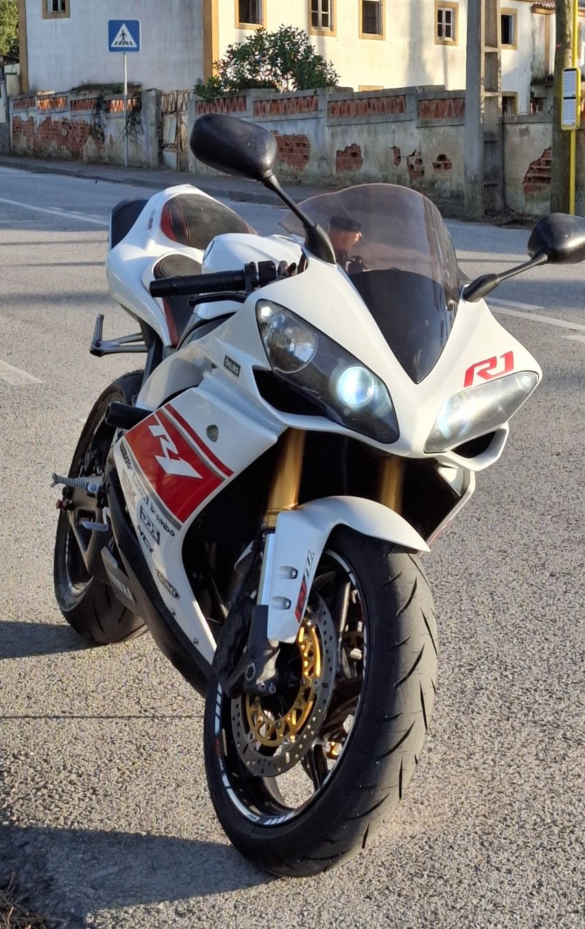Yamaha yzf R1 2008