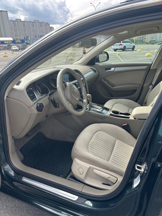 Audi a4 у кузові b8