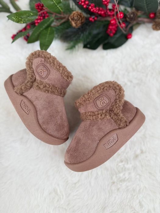 Уги для дівчаток, зимове взуття