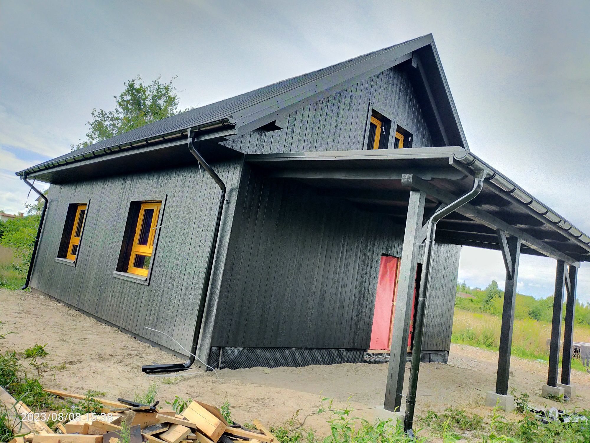 Rozbiórka i przenoszenie domów drewnianych