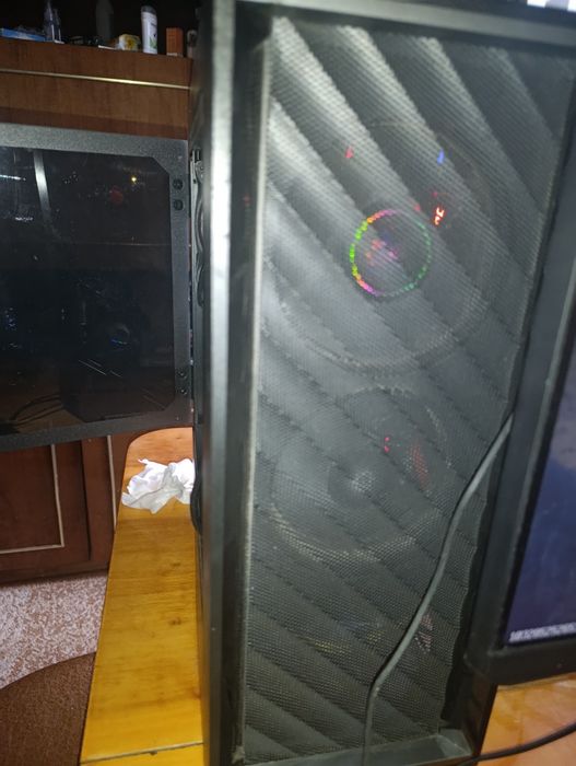 Продам игровой пк Msi Rx 6600 xt 8 gb