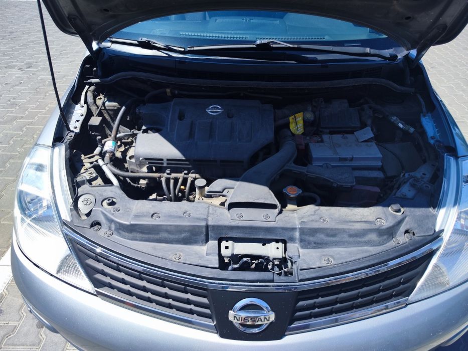 Ниссан Тиида Nissan Tiida 1.6