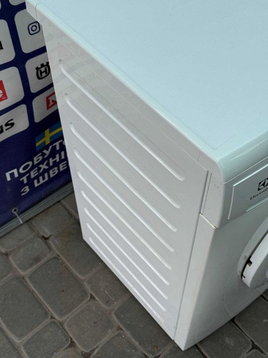 Пральна машина б/в Electrolux Розмір: 85/60/50 Білий 7 кг #07531