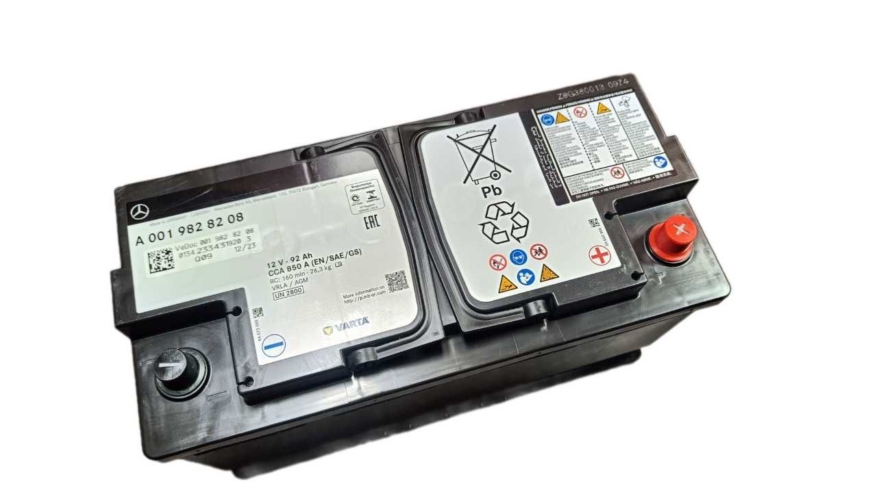 LUC - Akumulator Rozruchowy 12V - OE Mercedes 92Ah 850A AGM - VARTA