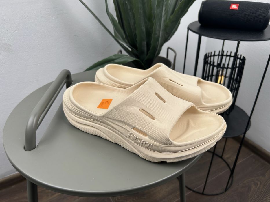 Оригінал! Тапочки шльопки Hoka Ora Recovery 40 розмір М05892