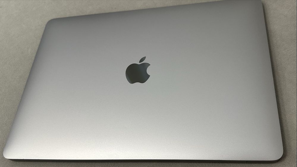 Apple MacBook Air m1 | 16 | 256
