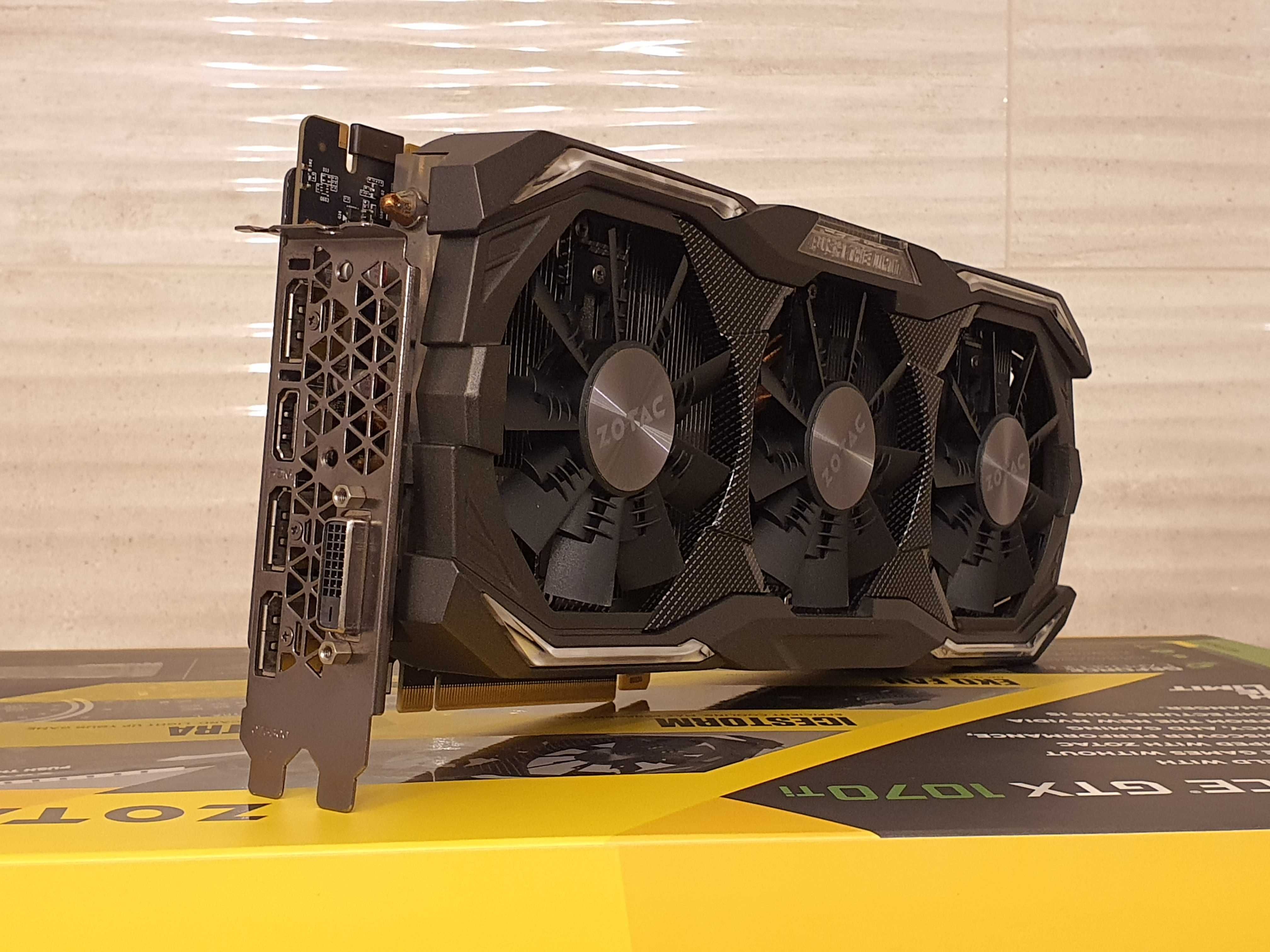 Karta graficzna Zotac GeForce GTX 1070 Ti AMP! Extreme