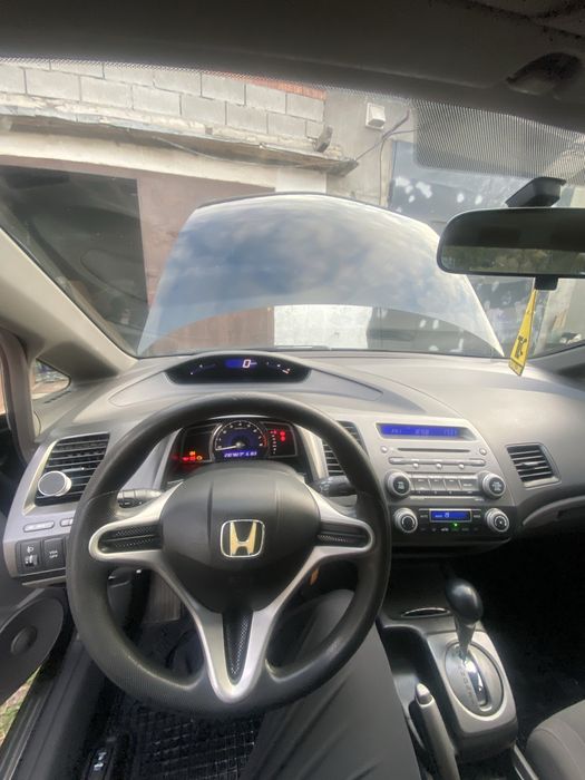 HONDA civik 1.8 автомат