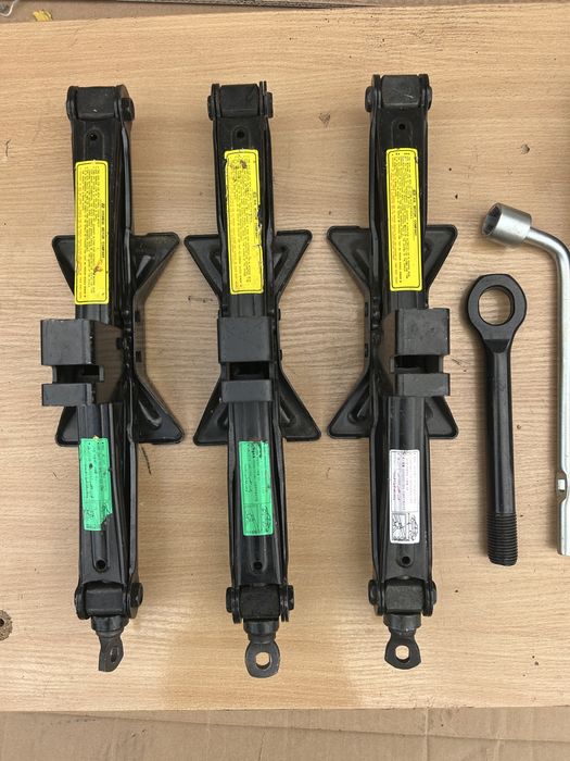 Домкрат Оригінал Hyundai Kona Ioniq 5 Tucson SantaFe kia niro Sportage