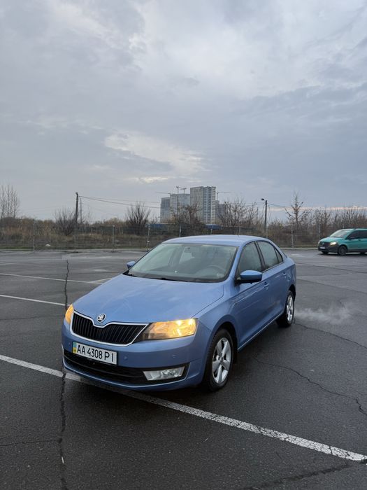 Шкода рапид автомат один хозяин с салона