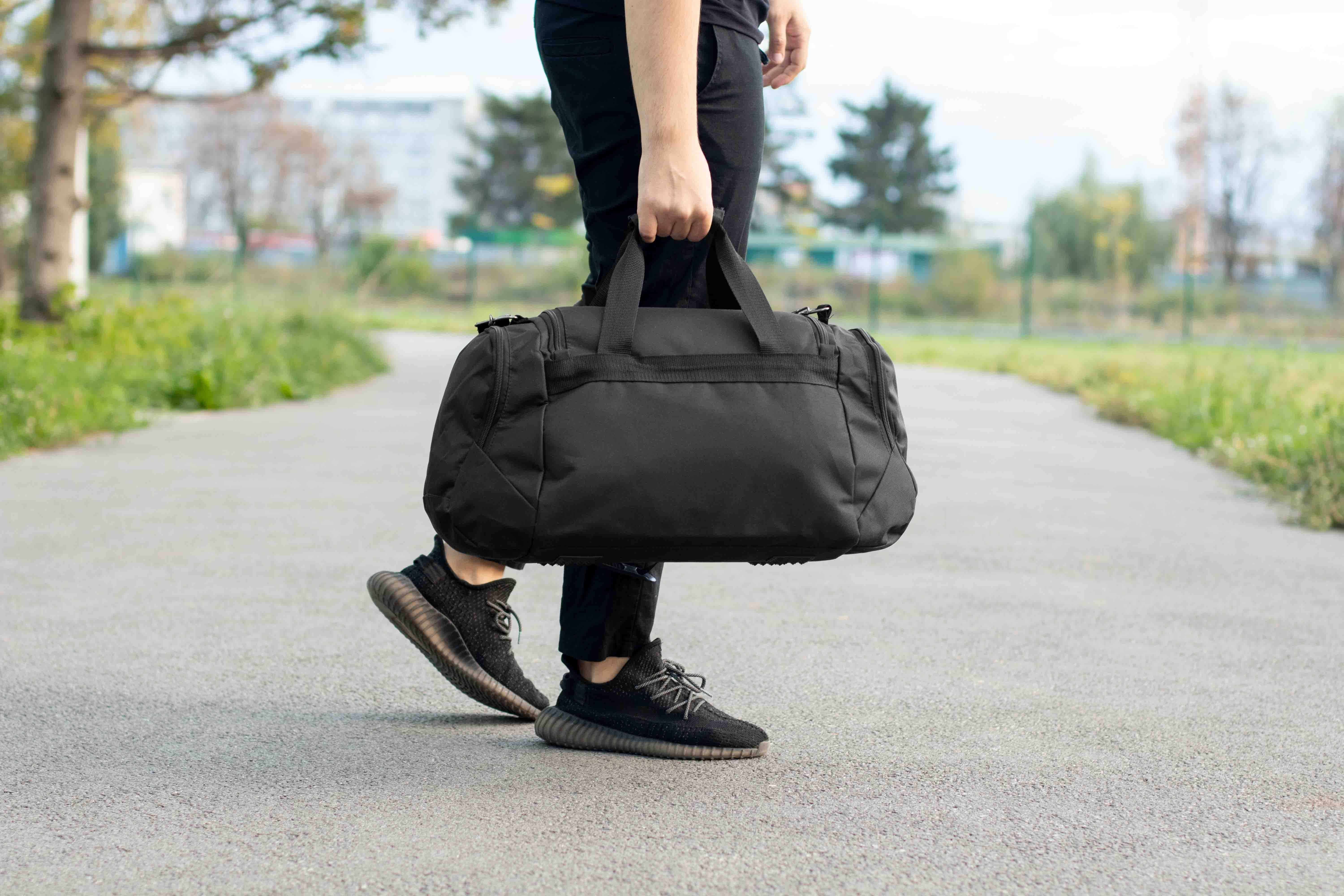 Спортивная дорожная сумка Puma для тренировок и поездок черная 36 л