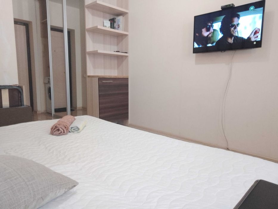 Квартира подобово,погодинно. ЖК Воробйові гори.