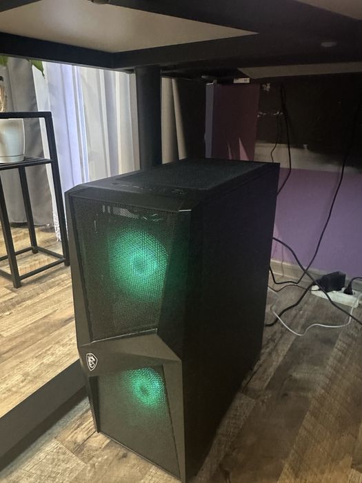 Komputer stacjonarny i5 10400f rx 570 4gb 16gb ram 3200mhz. Do Nego