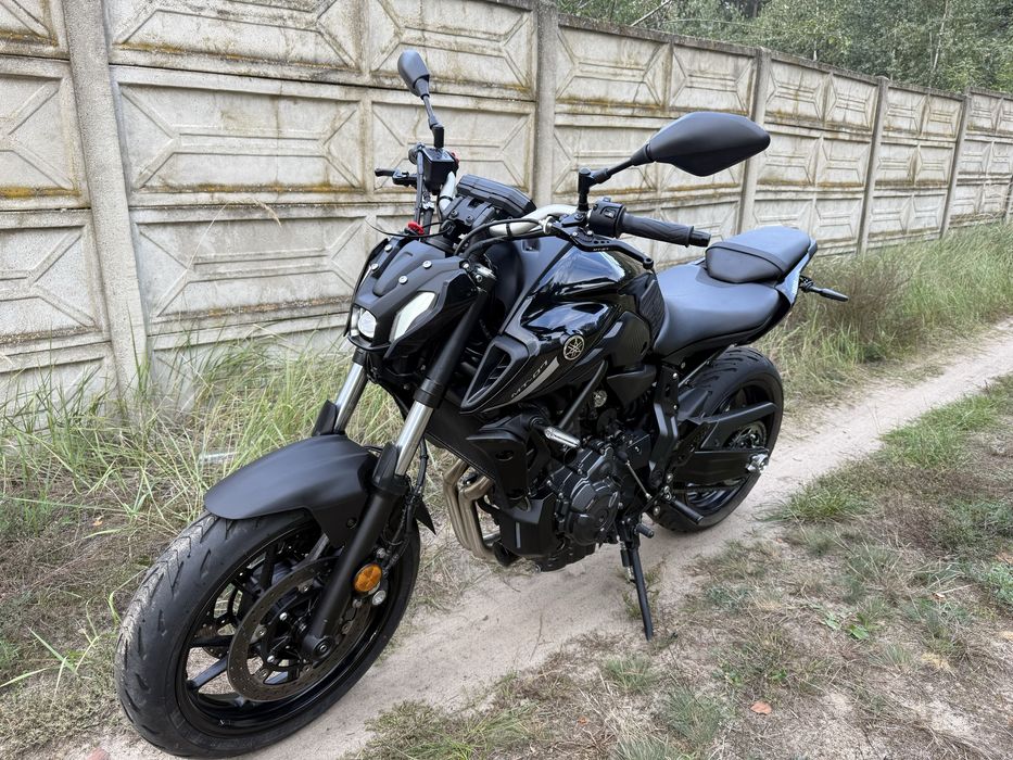 Yamaha MT07 rocznik 2024 moc 35kW Kategoria A2 Czarna Wydech Transport