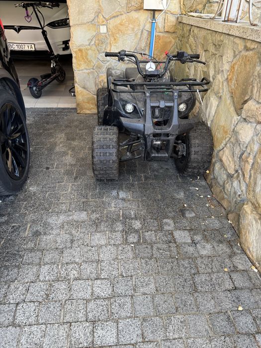 Дитячий квадрацикл спарк 110