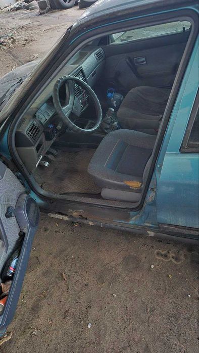 Продам не находу Рено 19