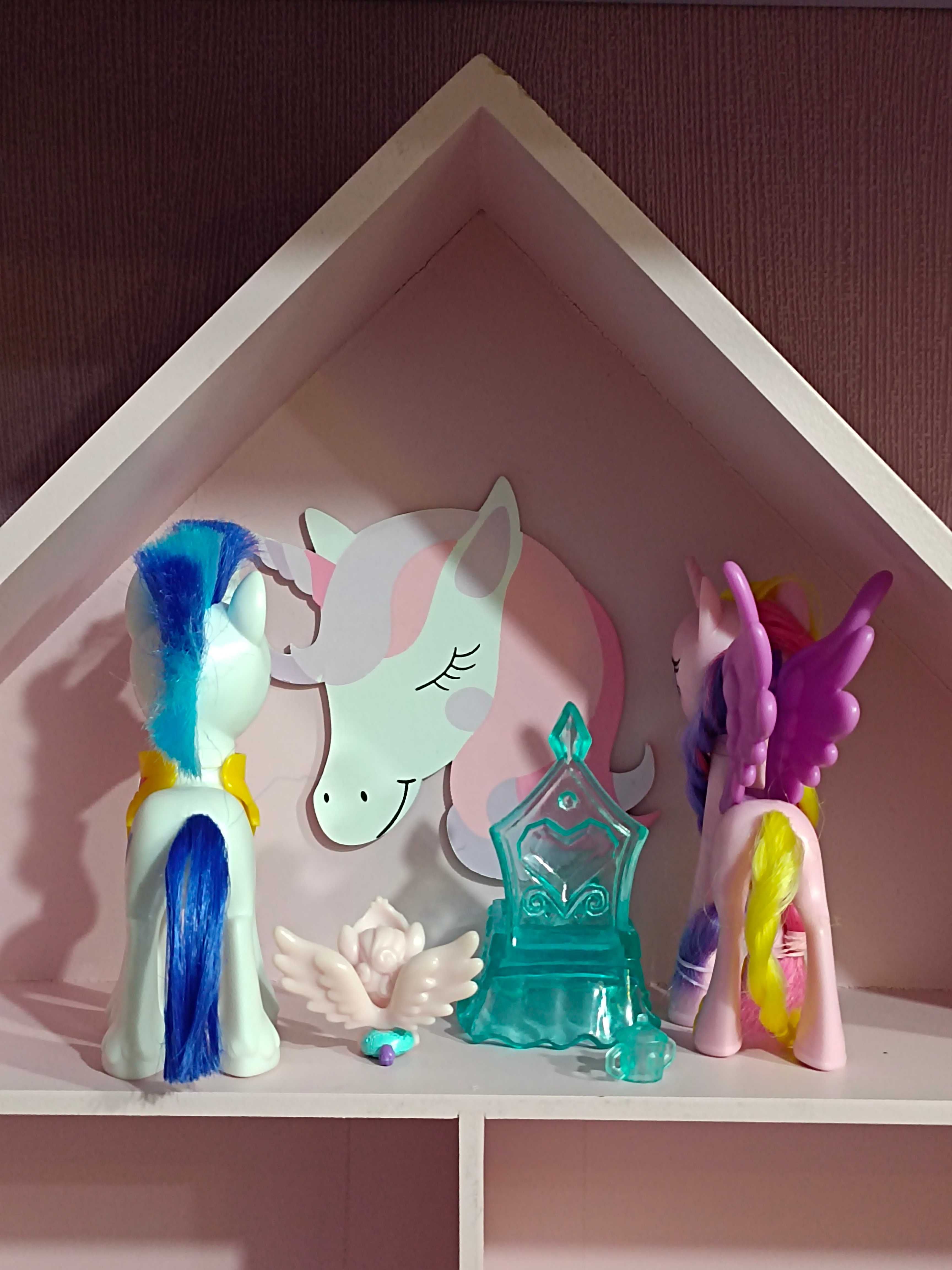 My Little Pony Princess Cadance Shining Flurry rodzina G4  figurka MLP