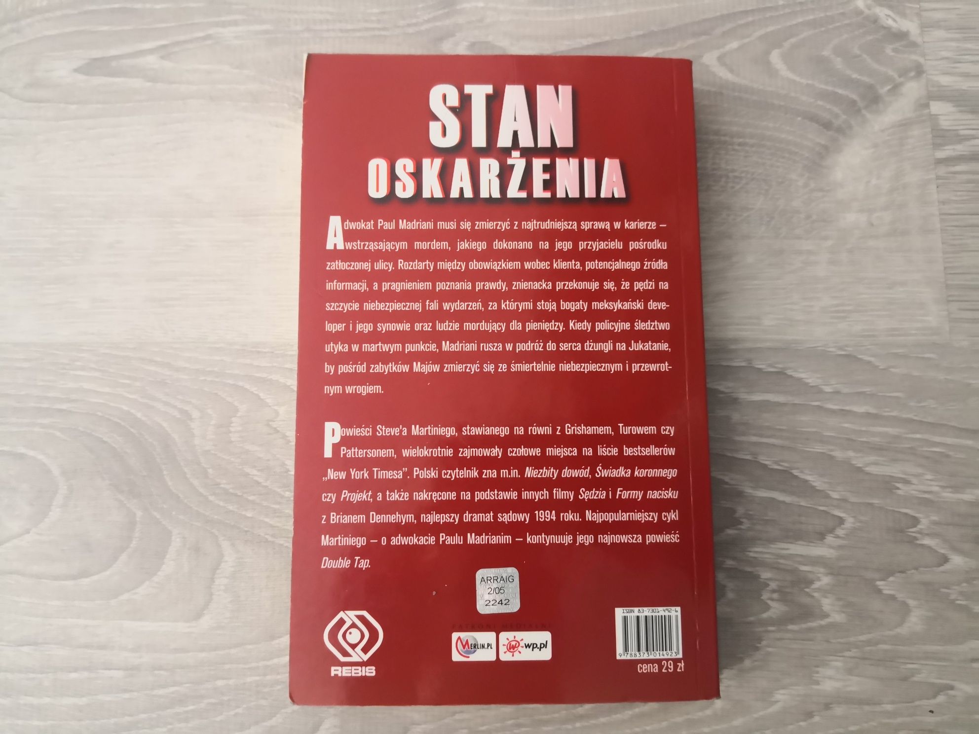 Stan oskarżenia : Steve Martini (thriller prawniczy)