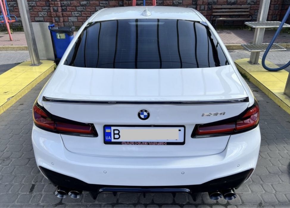 Спойлер BMW G30 M5 F90 CS стиль