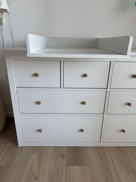 Connunto comoda Ikea + muda fraldas Kave Home