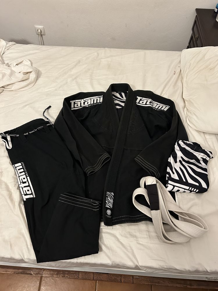 Kimono GI Jiu Jitsu Tatami A2