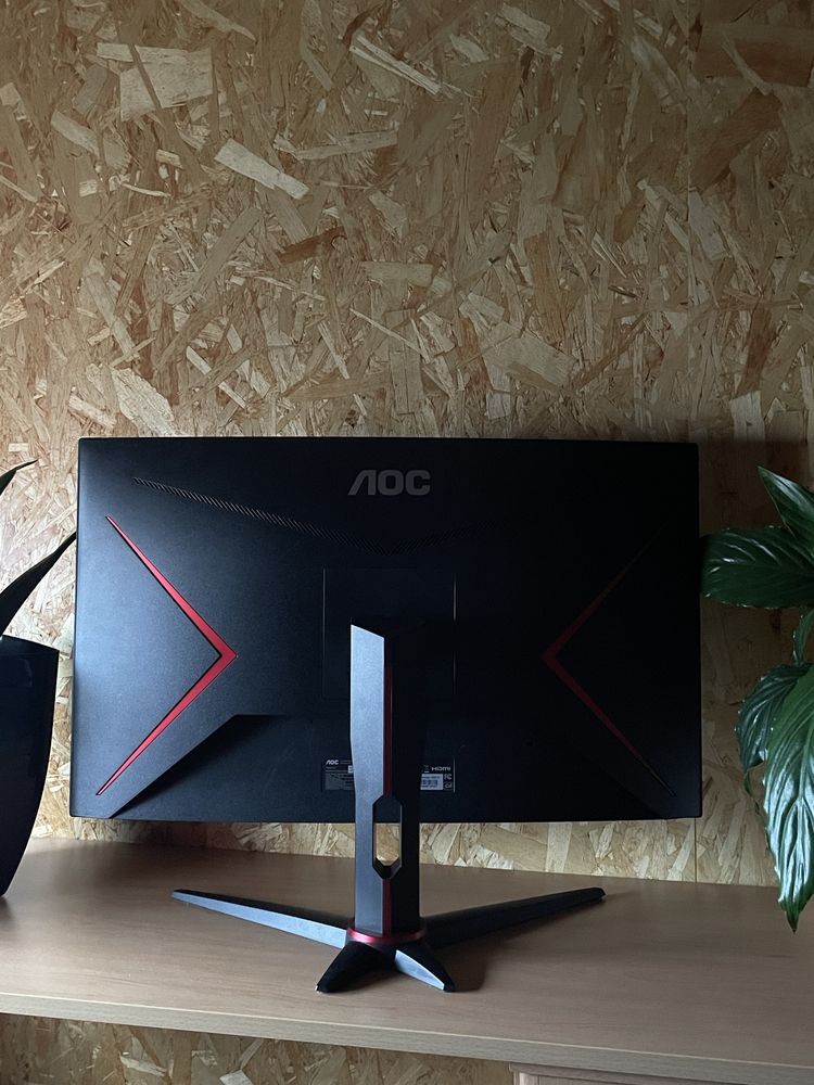 Monitor Gaming Curvo AOC (27'' 240hz 0.5ms)