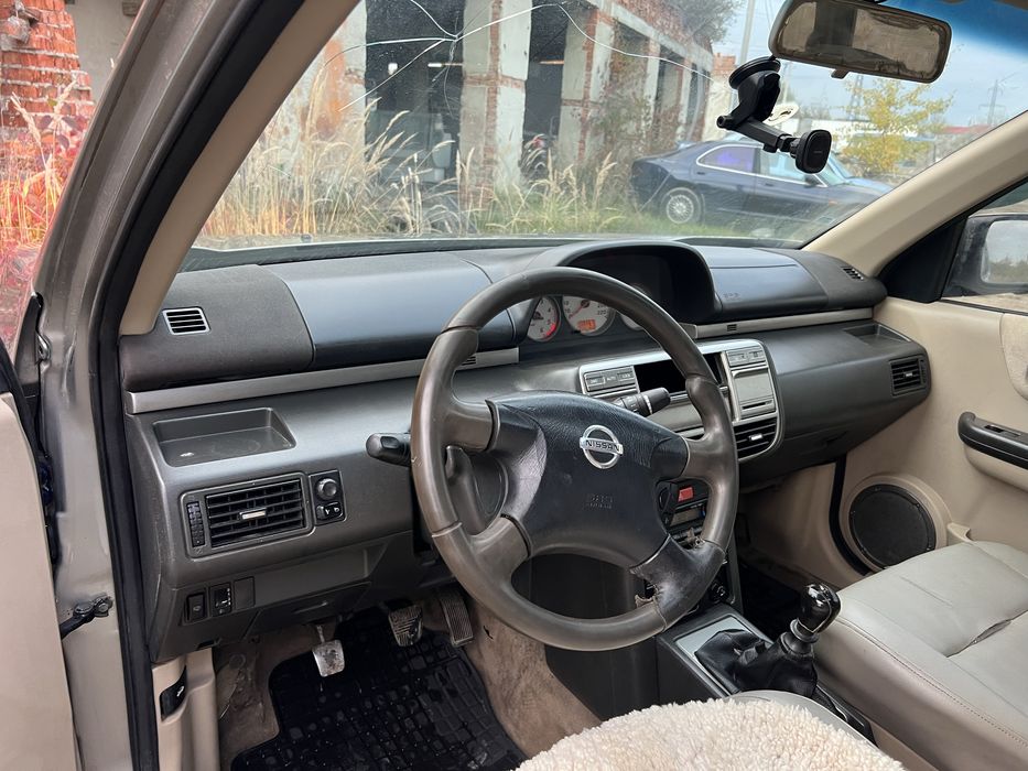 Nissan Xtrail 2.2дизель 4х4