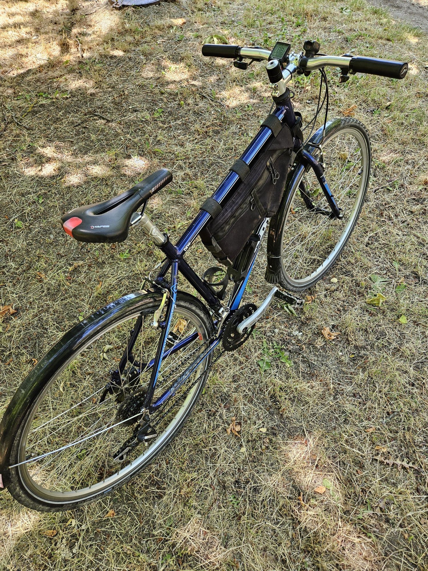 Велосипед Kona Dew 28 гибрид туринг гравийник Кона Дью